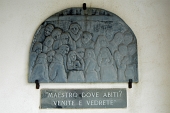 11 - bassorilevo